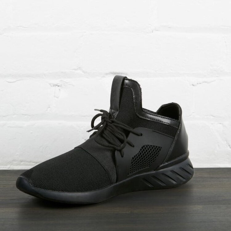 Sneakers Snowflake (demo)